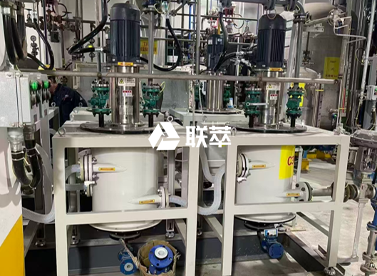 LC系列离心萃取机在反应液酸类物质萃取中的技术突破与实践