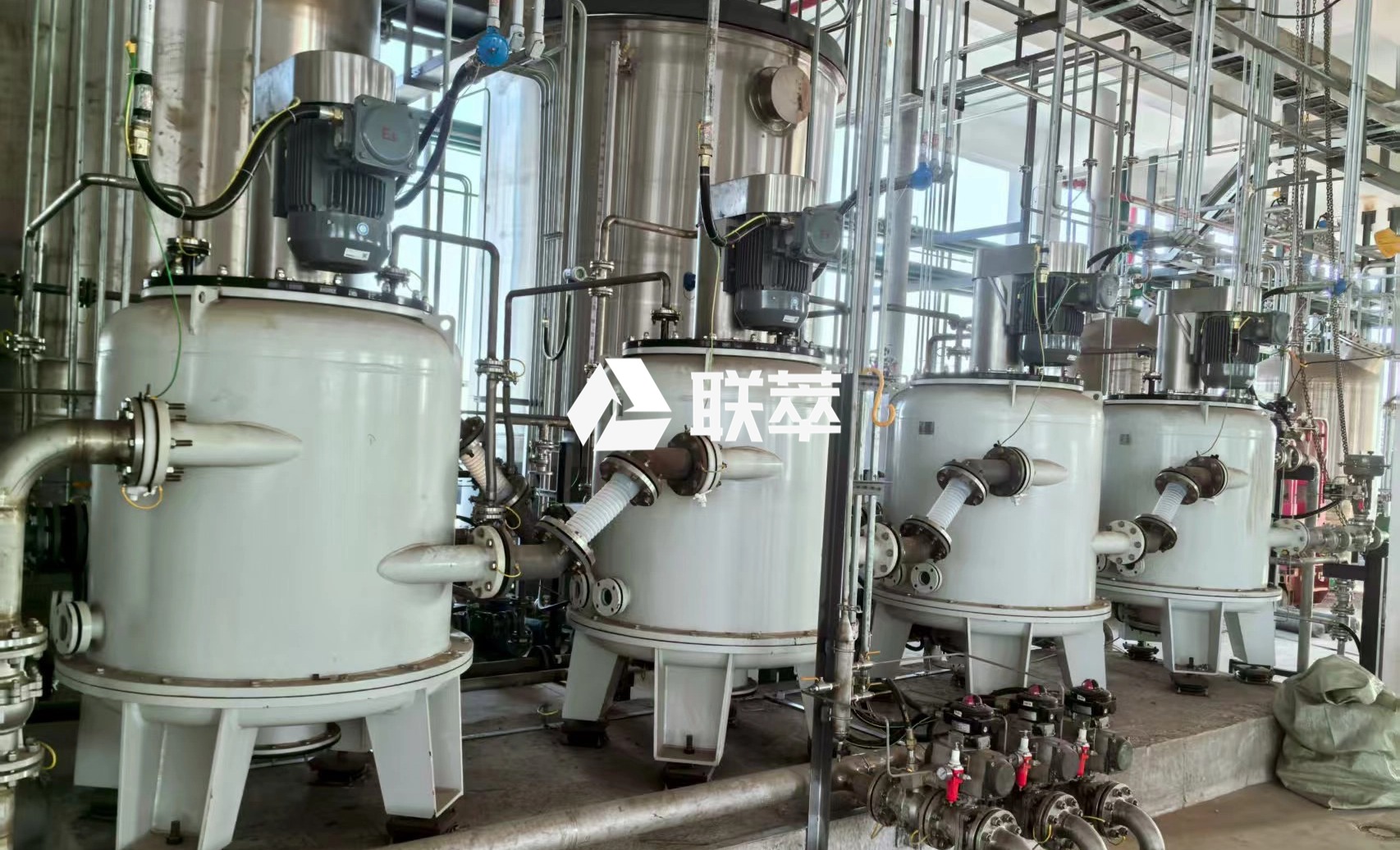 山东联萃离心萃取机：含氧碳氢化合物高效萃取的革新之选